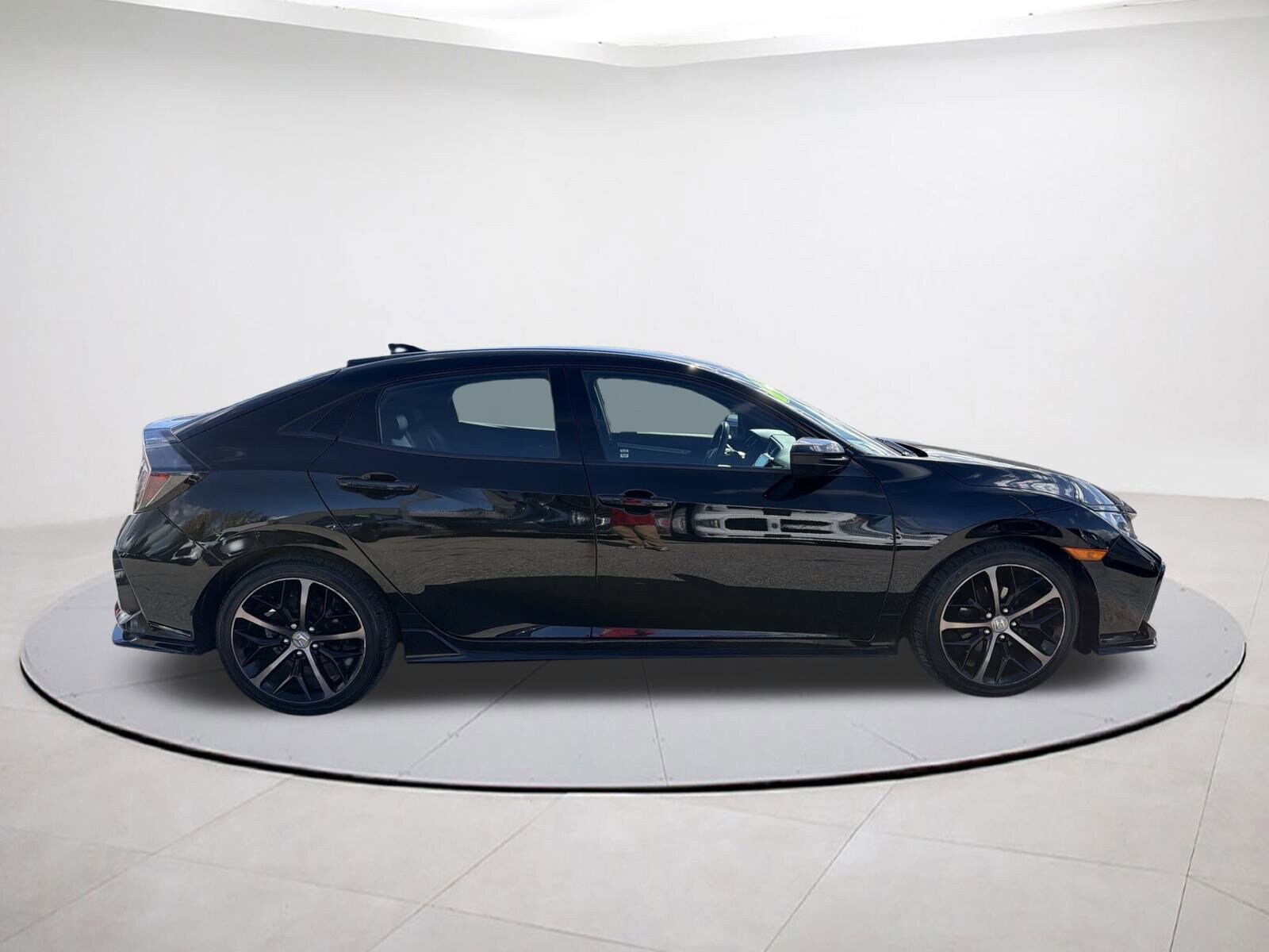 2020 Honda Civic Hatchback Sport photo 4