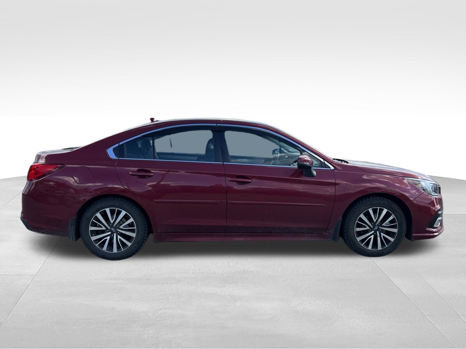 2019 Subaru Legacy Premium photo 4
