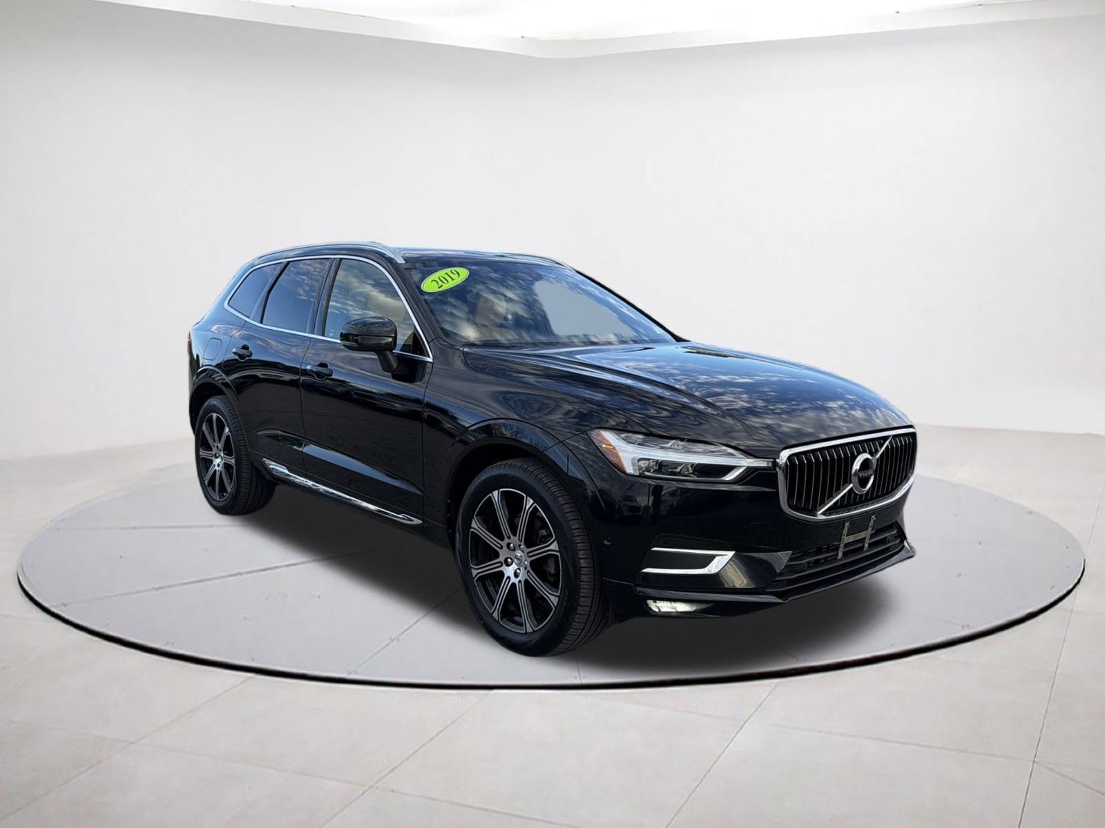 2019 Volvo XC60 T5 AWD Inscription  2019 Volvo XC60 T5 AWD Inscription