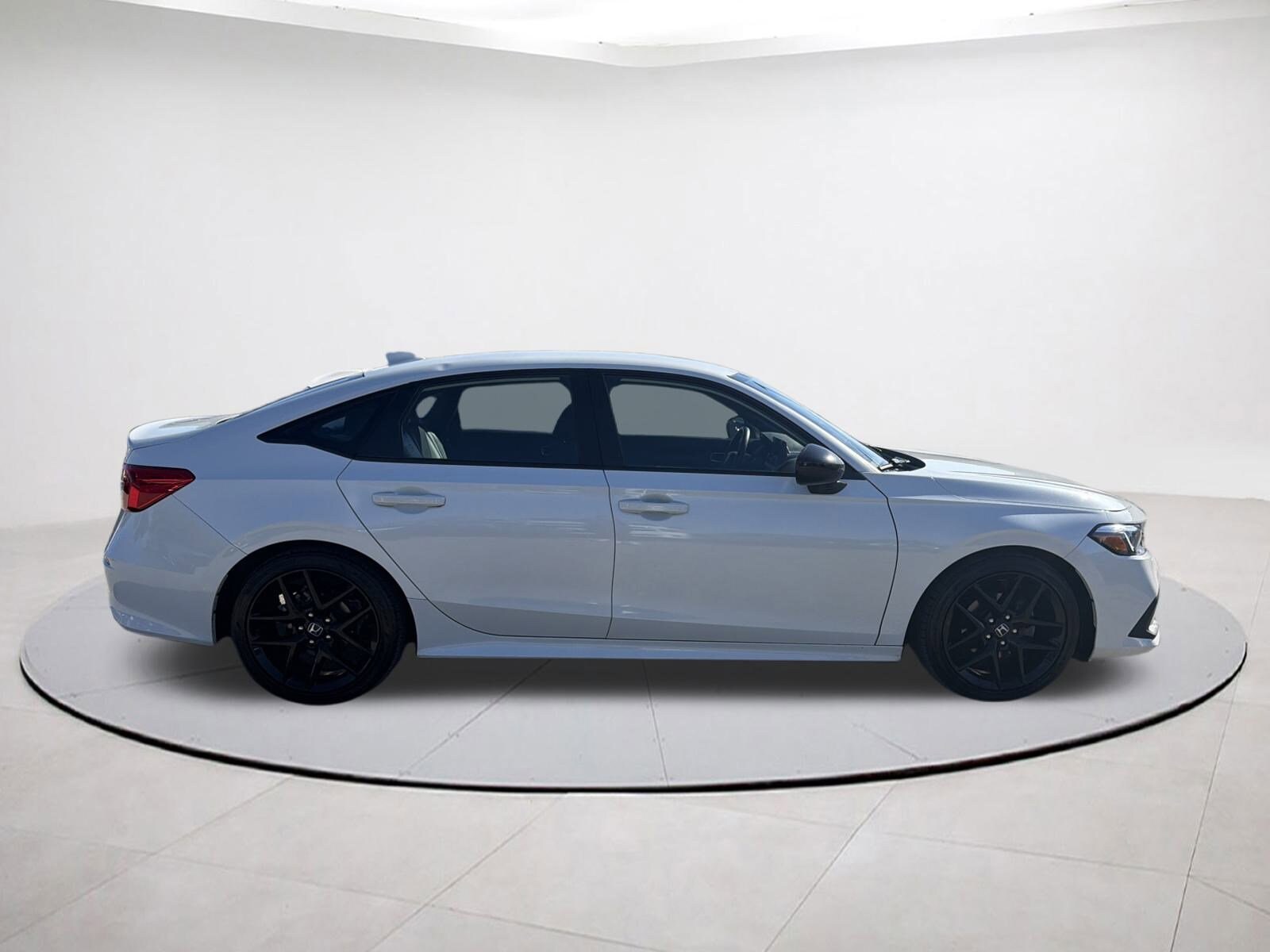 2023 Honda Civic Sport photo 4