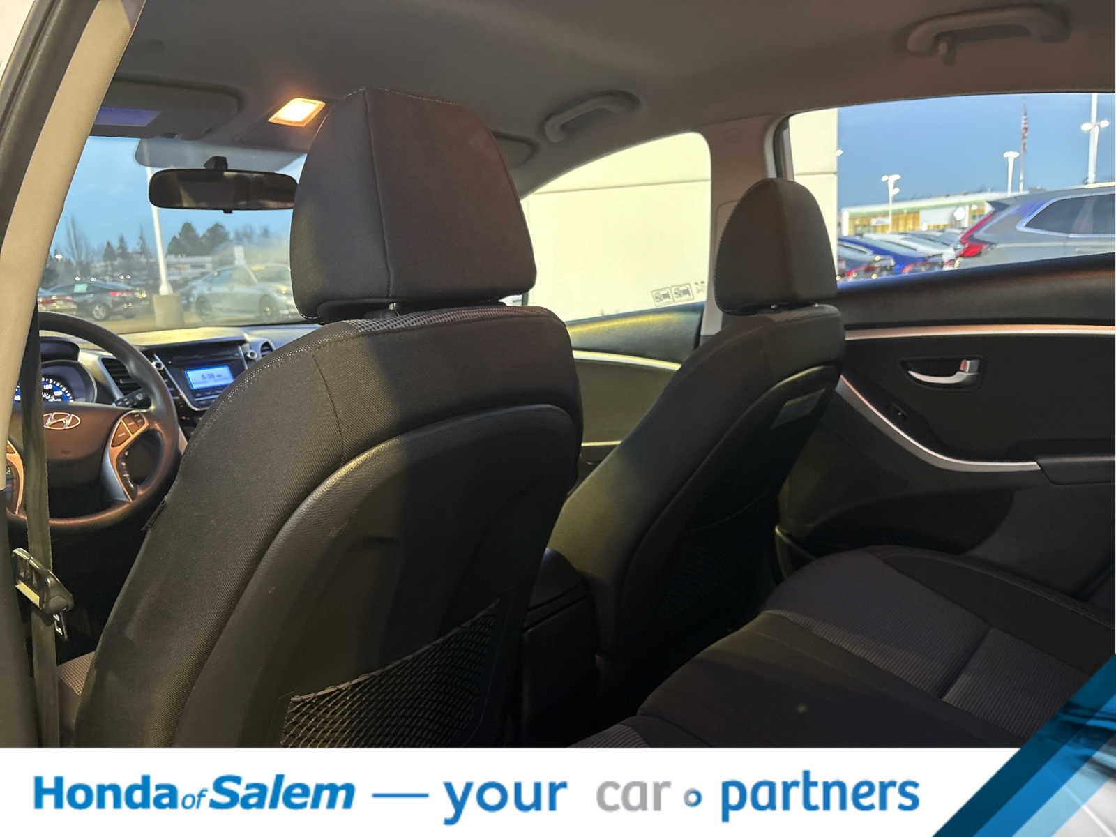 Thumbnail: 2014 Hyundai Elantra - 15