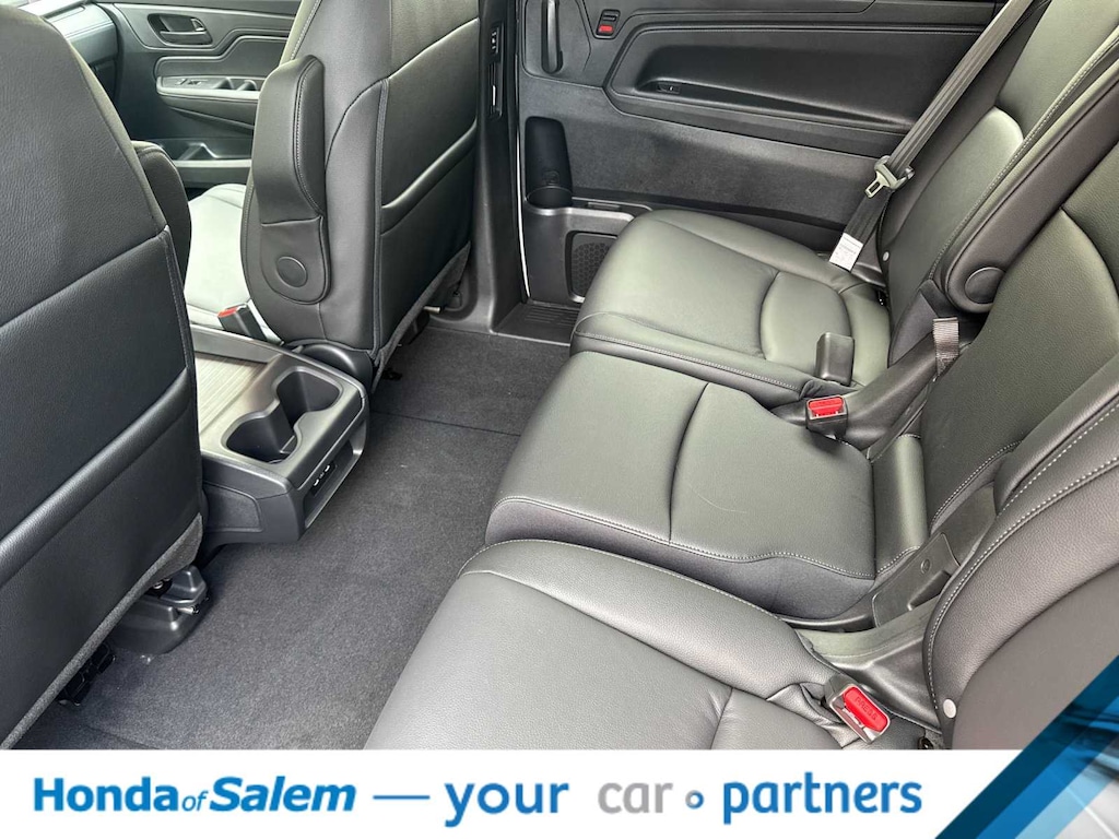 New 2026 Honda Odyssey EX-L Van Passenger