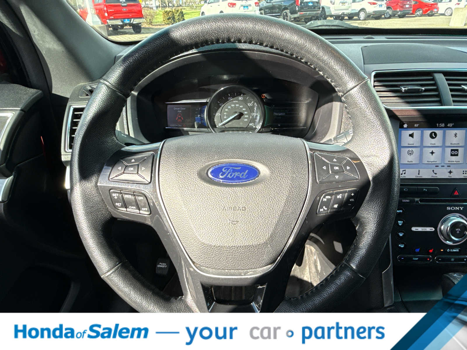 Thumbnail: 2017 Ford Explorer - 15