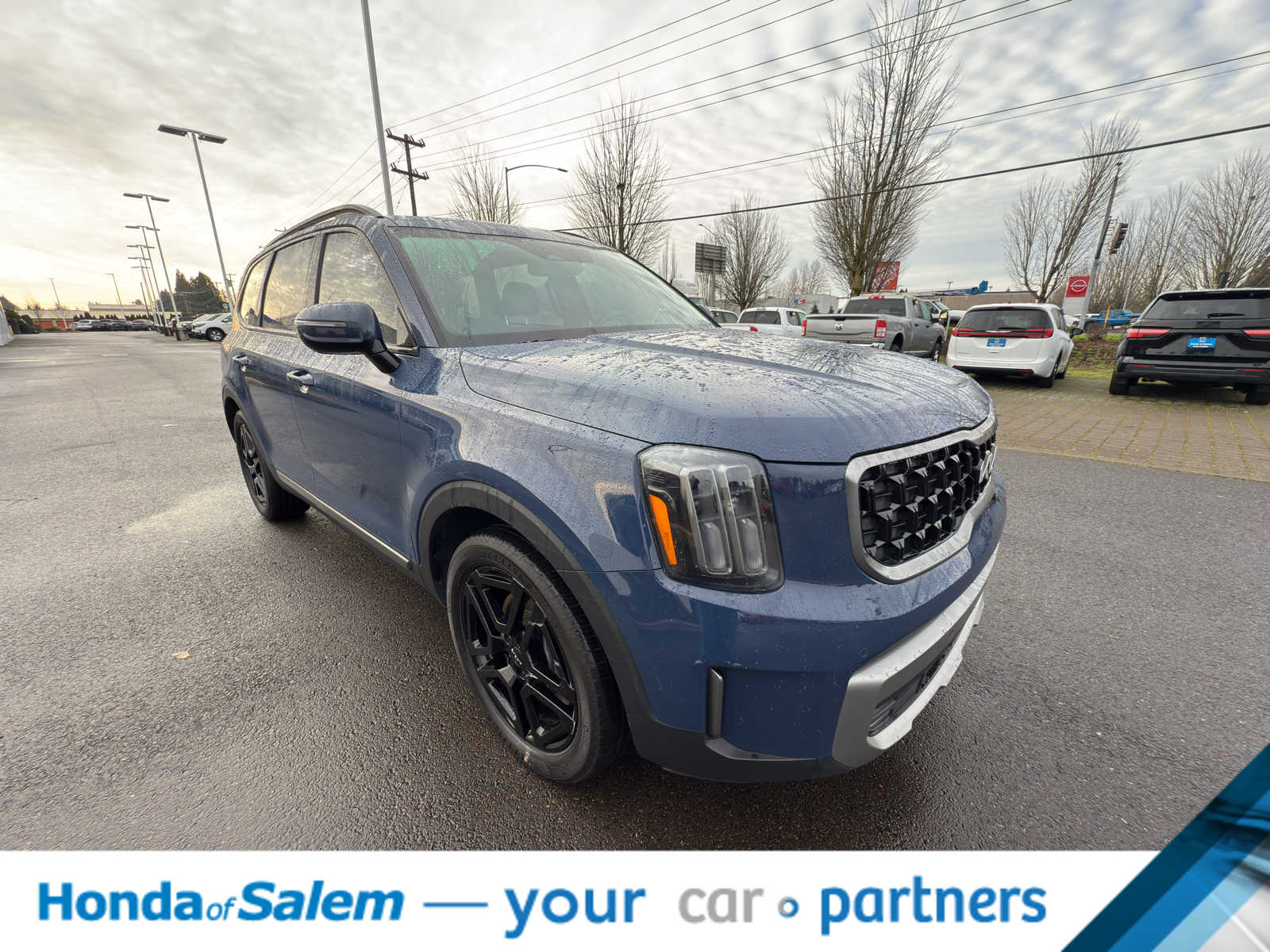 Thumbnail: 2023 Kia Telluride - 8