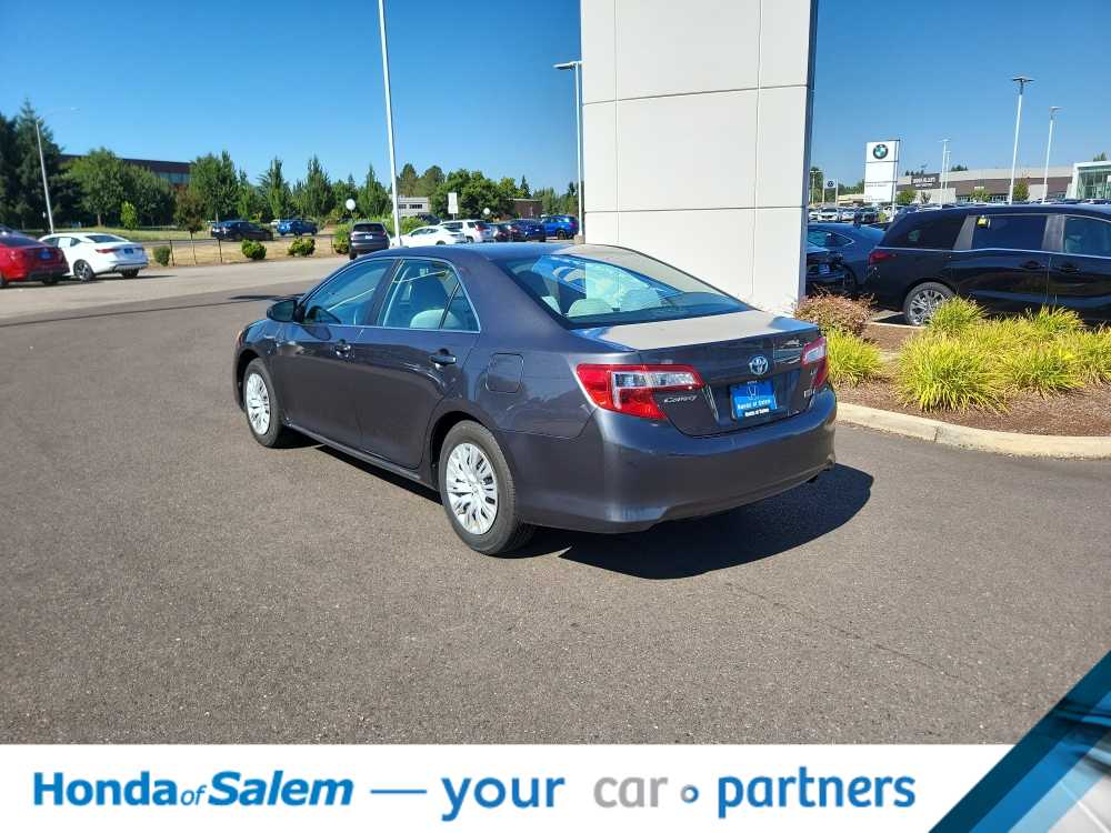 Thumbnail: 2012 Toyota Camry - 4