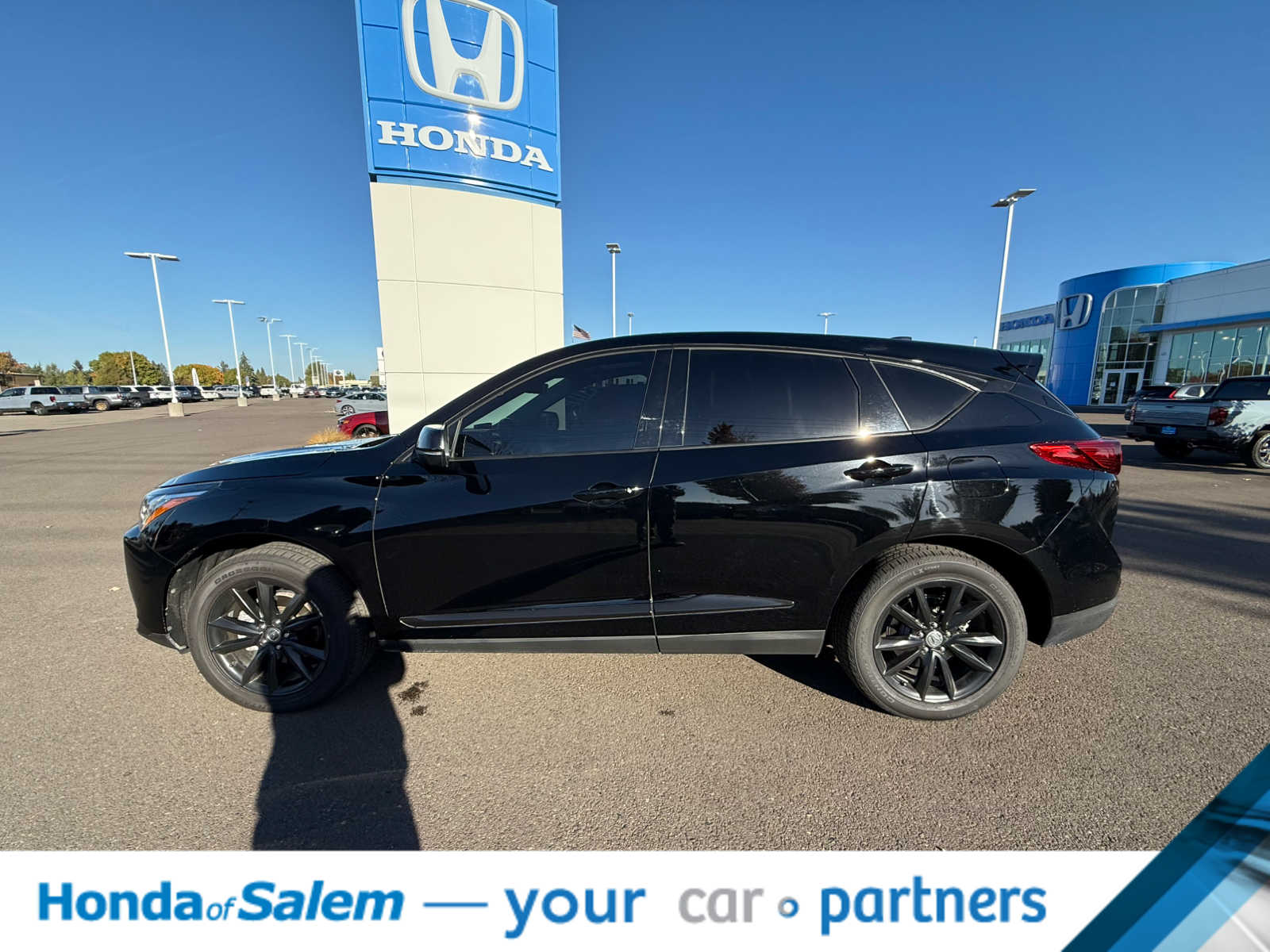 Thumbnail: 2022 Acura RDX - 3