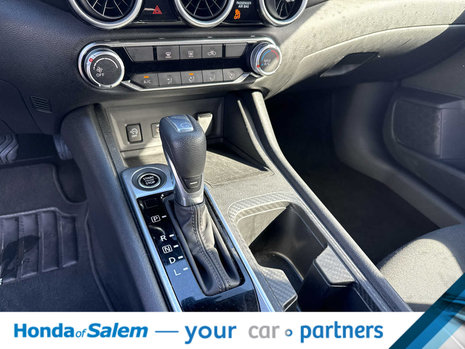 Thumbnail: 2024 Nissan Sentra - 17