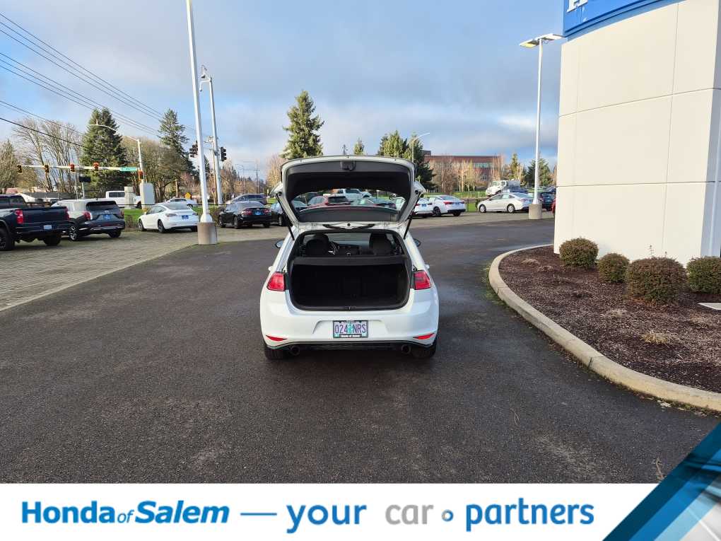 Thumbnail: 2017 Volkswagen Golf - 19