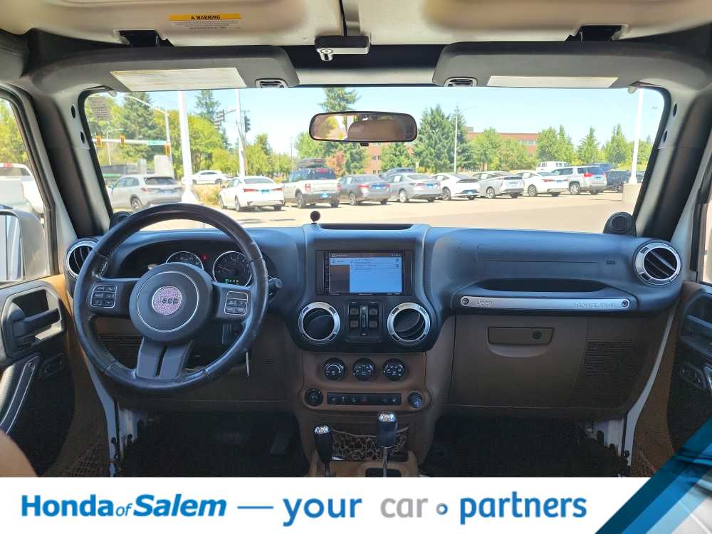 Thumbnail: 2012 Jeep Wrangler - 10