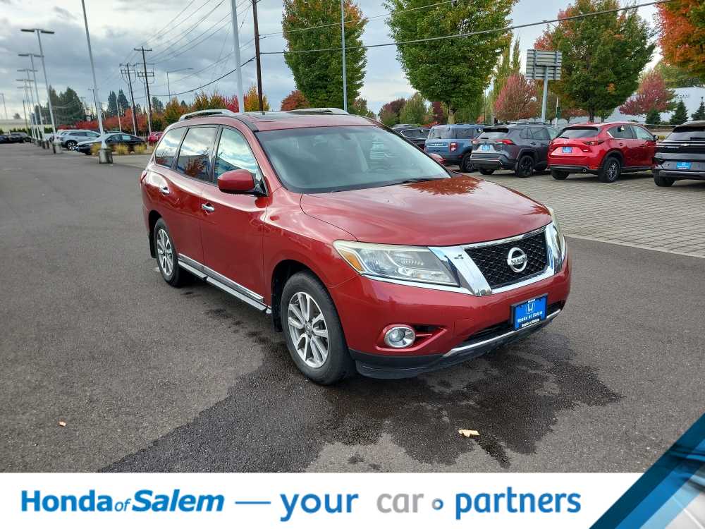 Thumbnail: 2013 Nissan Pathfinder - 24