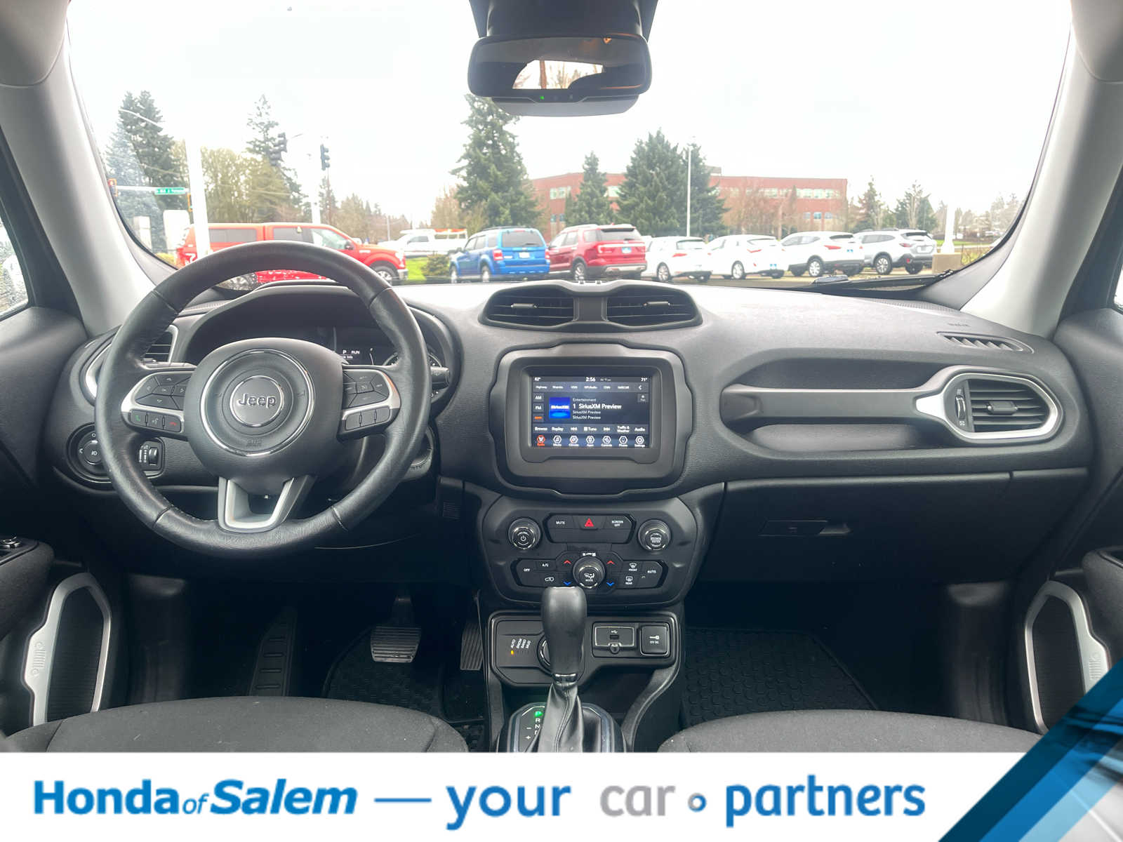 Thumbnail: 2020 Jeep Renegade - 10