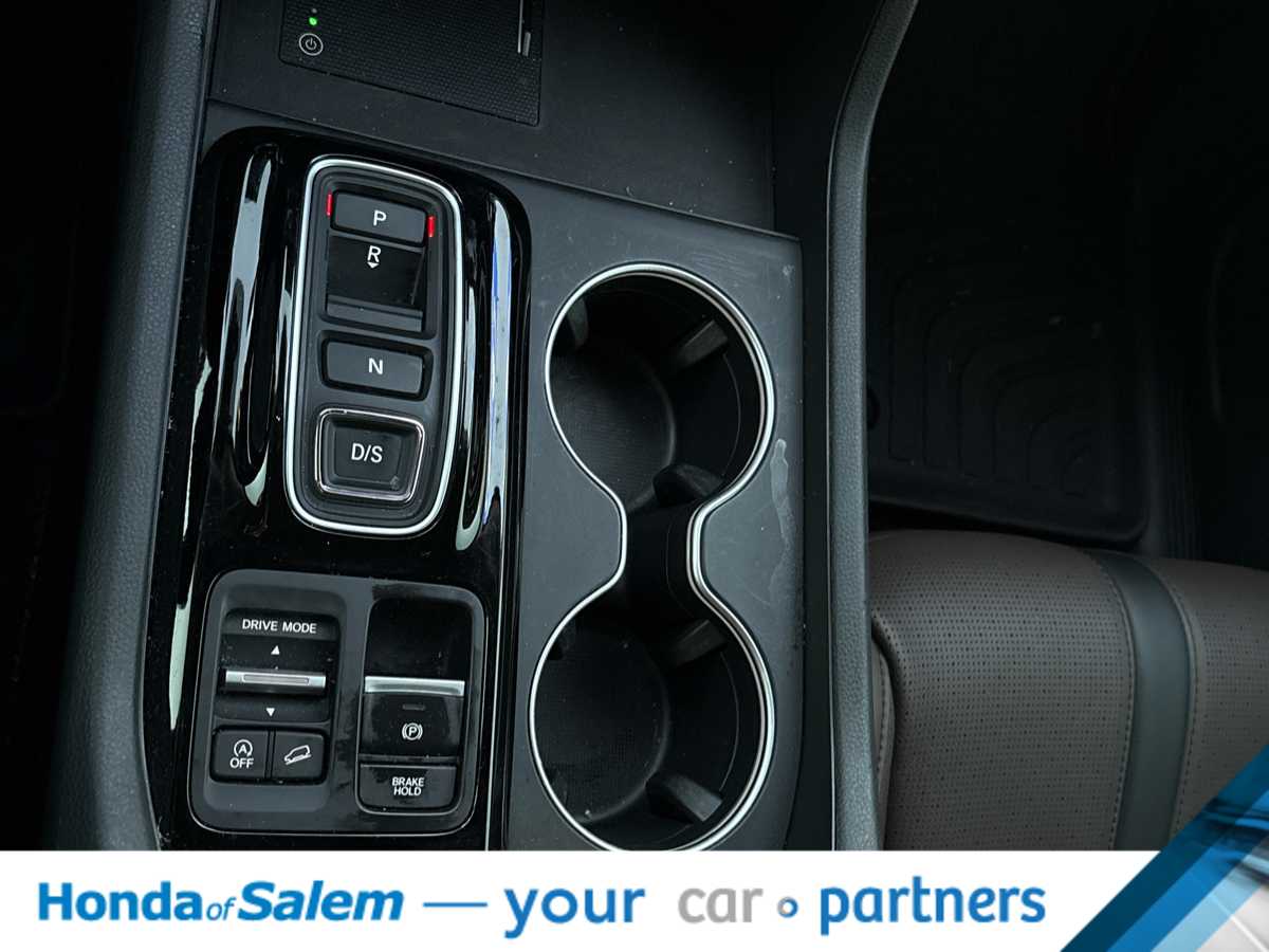 Thumbnail: 2024 Honda Pilot - 21