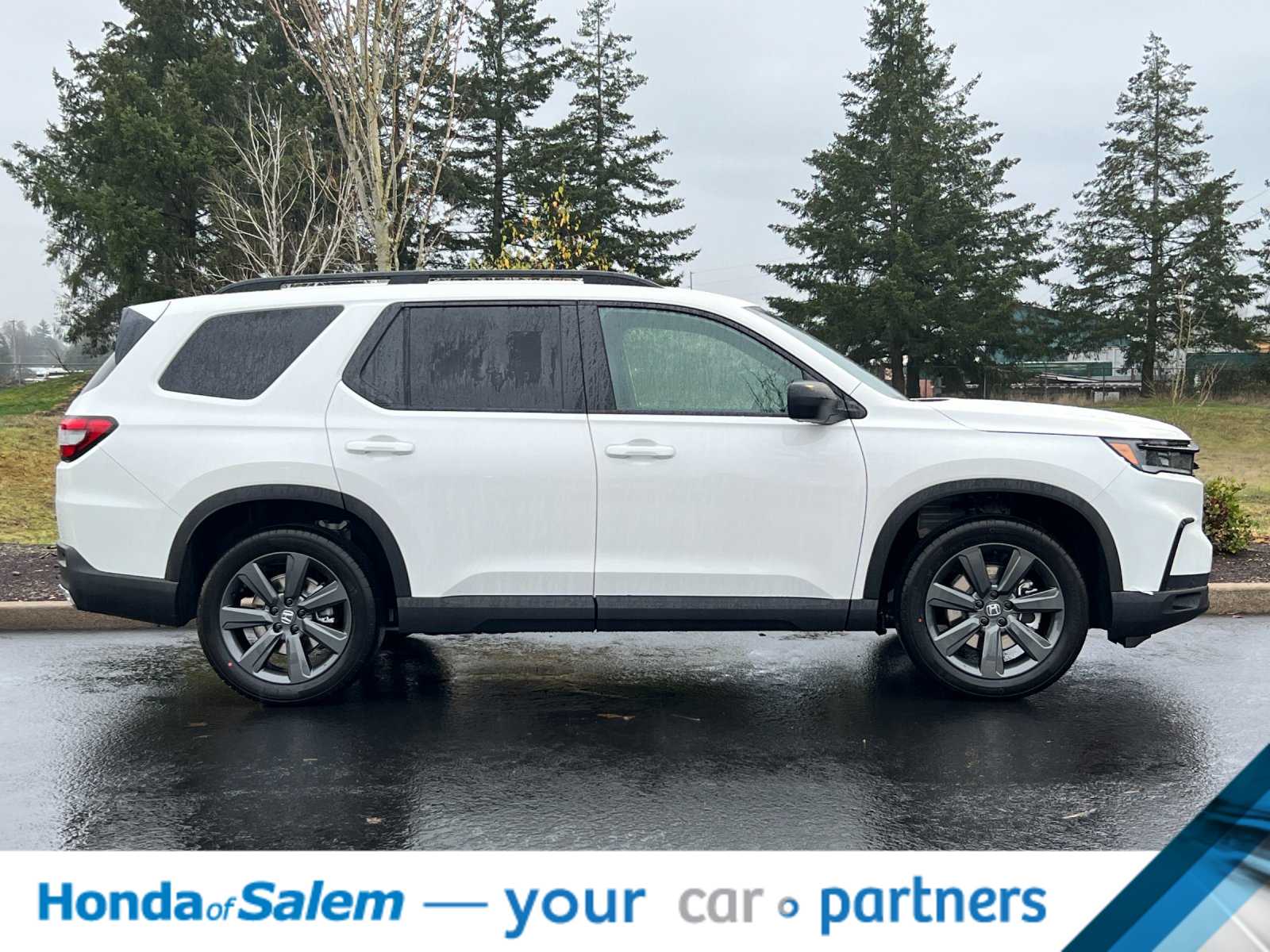 Thumbnail: 2025 Honda Pilot - 8