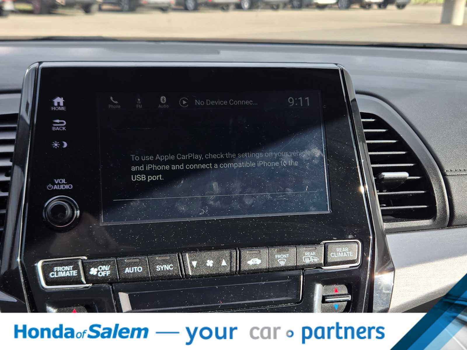 Thumbnail: 2019 Honda Odyssey - 18