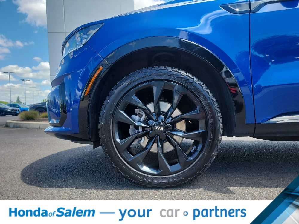 Thumbnail: 2021 Kia Sorento - 8