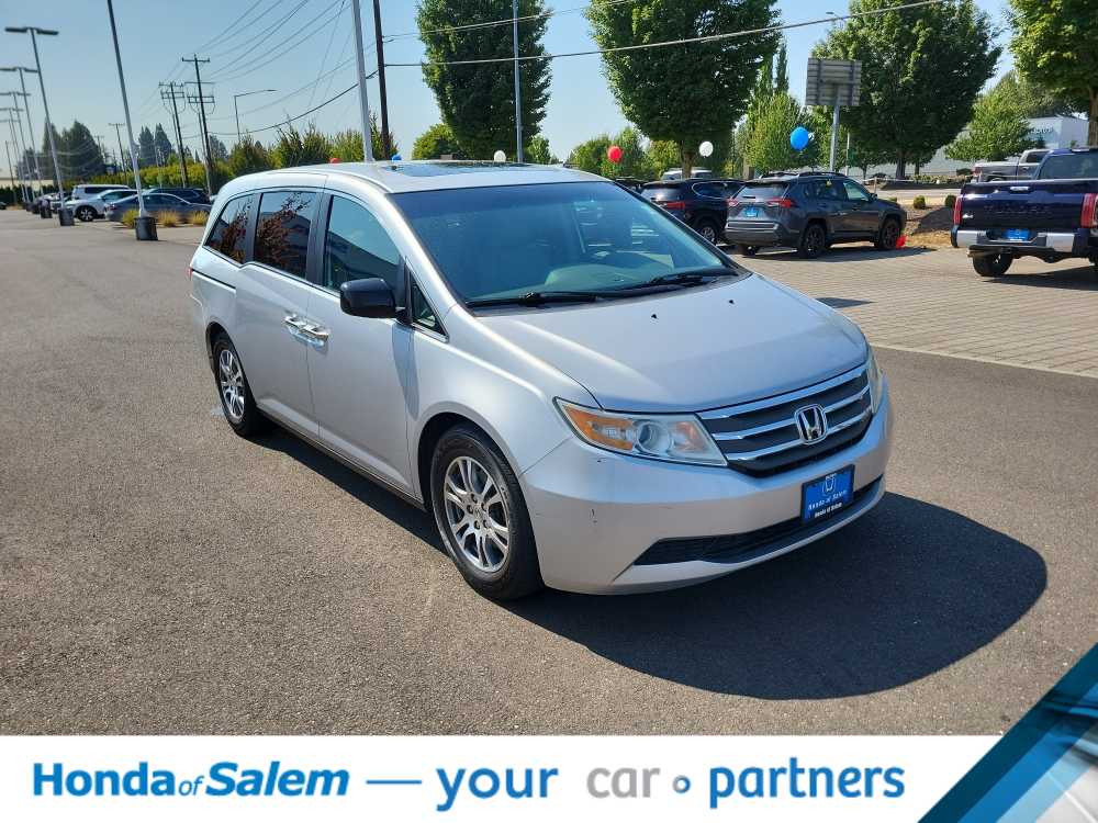Thumbnail: 2012 Honda Odyssey - 24