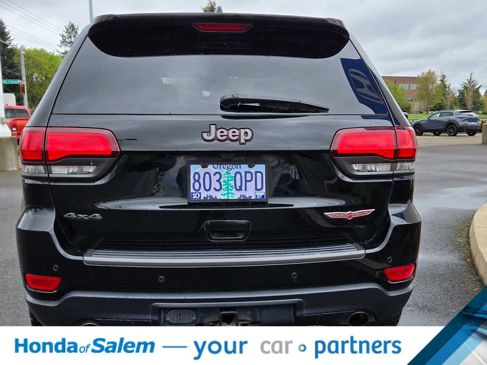 Thumbnail: 2018 Jeep Grand Cherokee - 4