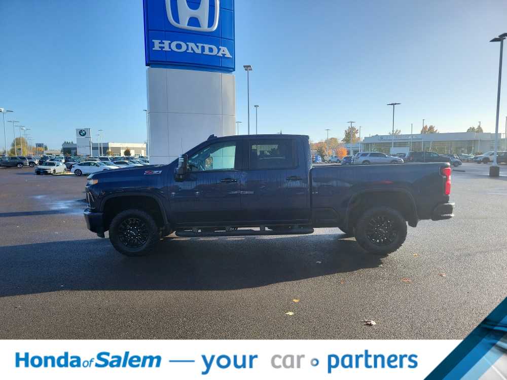 Thumbnail: 2022 Chevrolet Silverado 2500 - 3