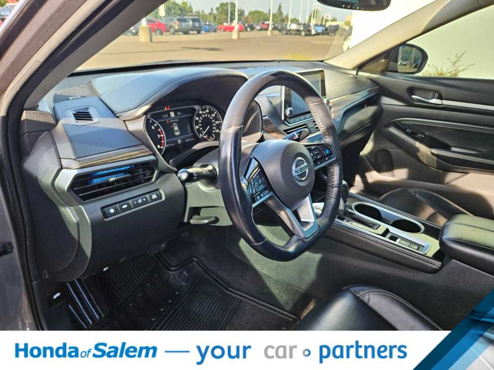 Used 2020 Nissan Altima SL with VIN 1N4BL4EV5LC134197 for sale in Salem, OR