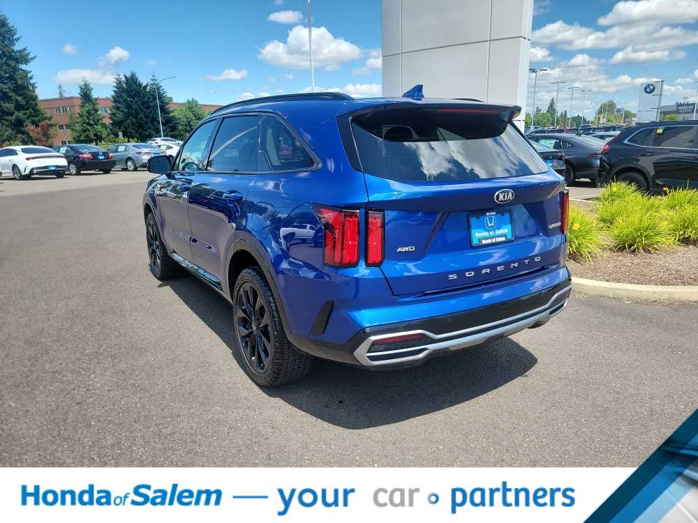 Thumbnail: 2021 Kia Sorento - 4