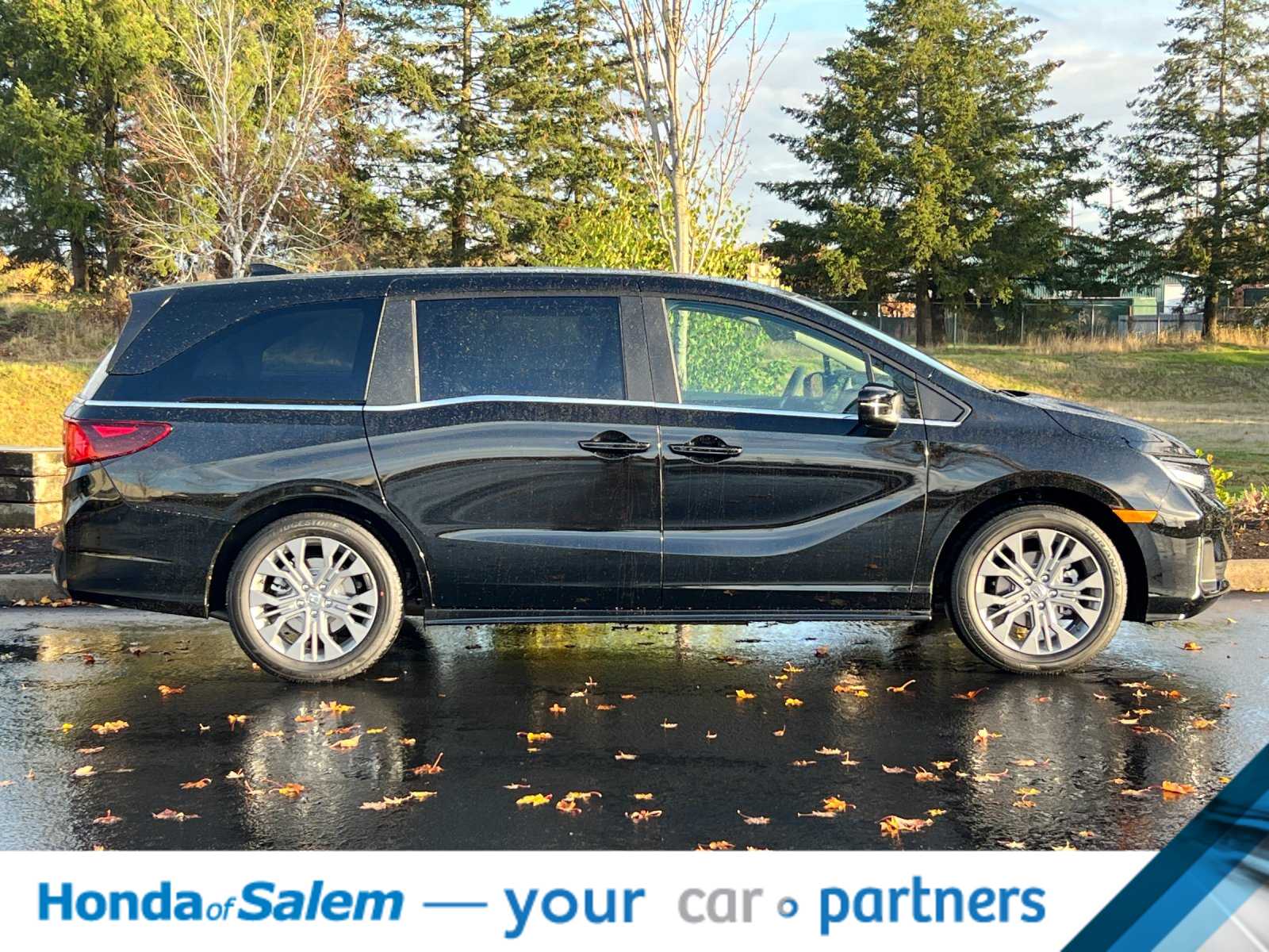 Thumbnail: 2025 Honda Odyssey - 8