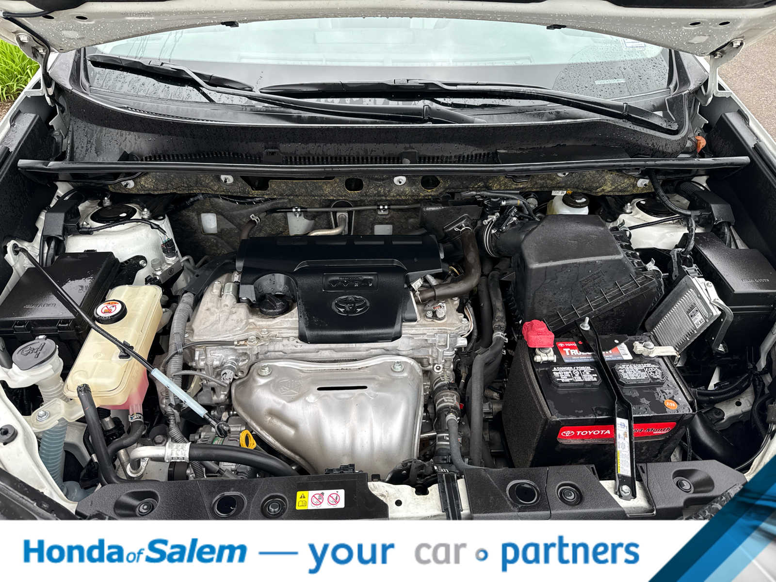 Thumbnail: 2018 Toyota RAV4 - 10