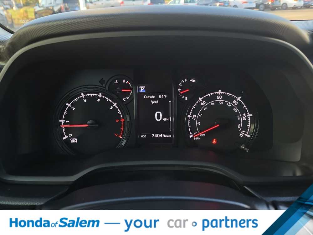 Thumbnail: 2021 Toyota 4Runner - 18