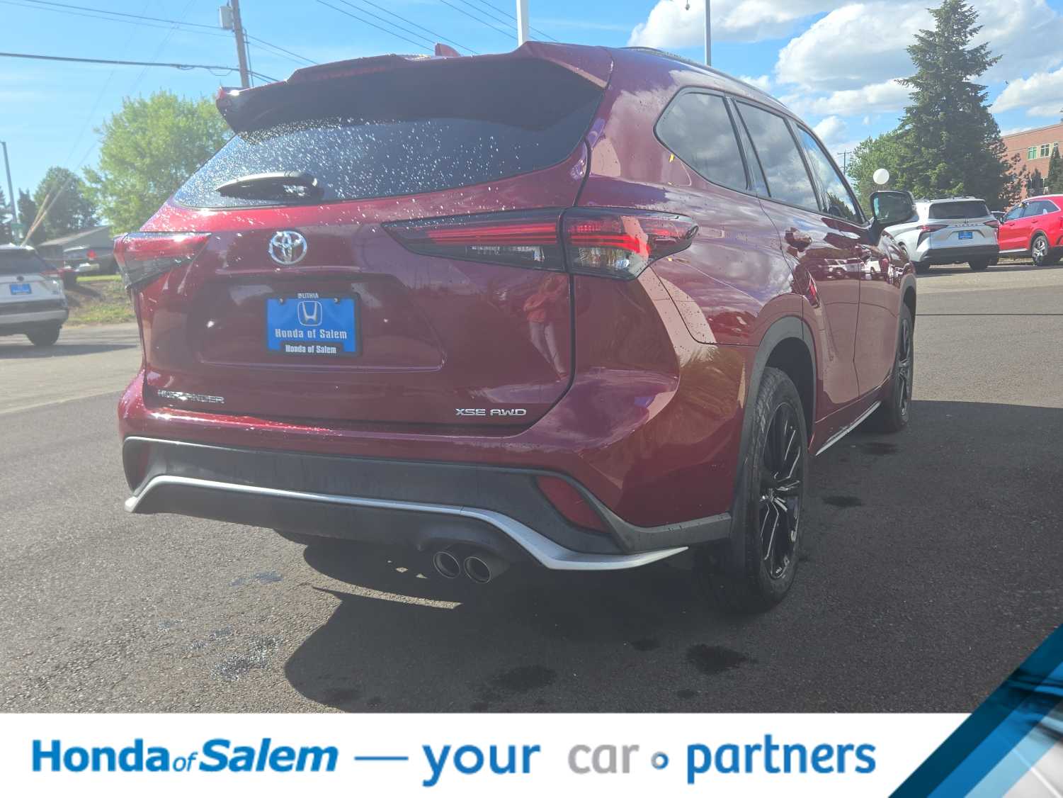 Thumbnail: 2025 Toyota Highlander - 4
