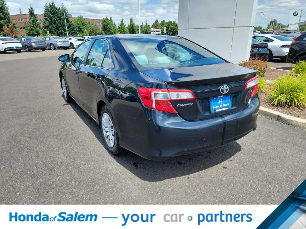 Thumbnail: 2012 Toyota Camry - 4
