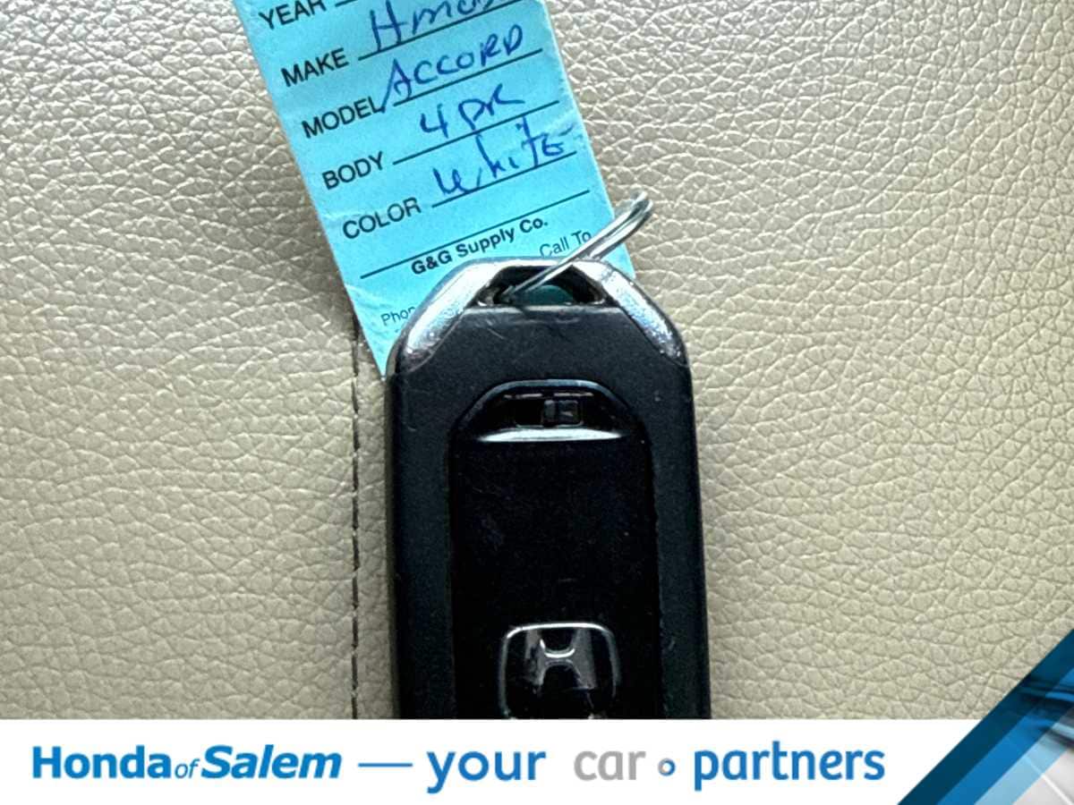 Thumbnail: 2013 Honda Accord - 20