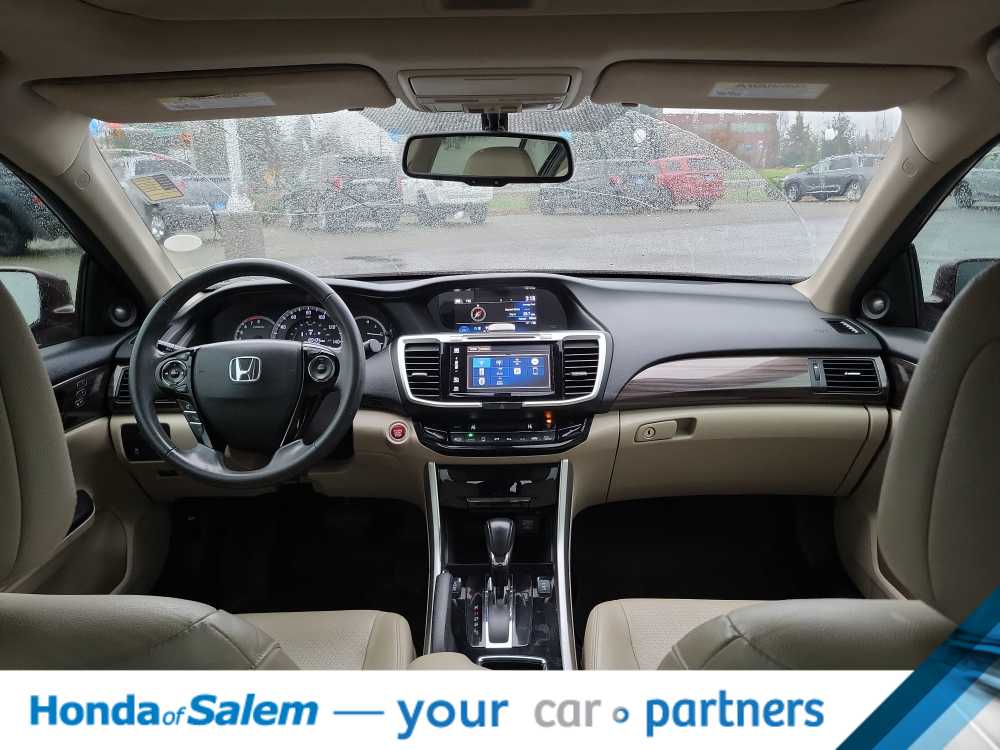 Thumbnail: 2017 Honda Accord - 9