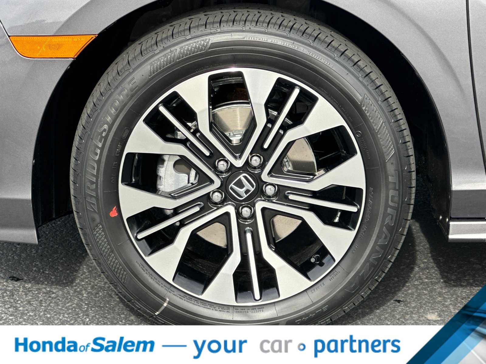 Thumbnail: 2026 Honda Odyssey - 24