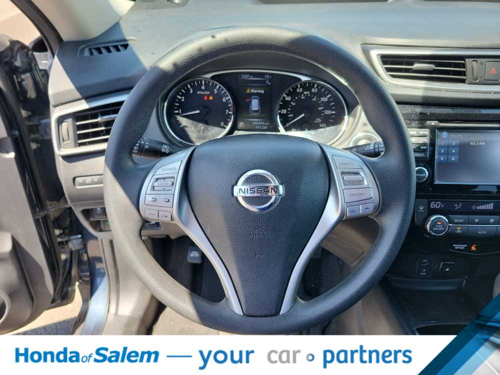 Thumbnail: 2016 Nissan Rogue - 15