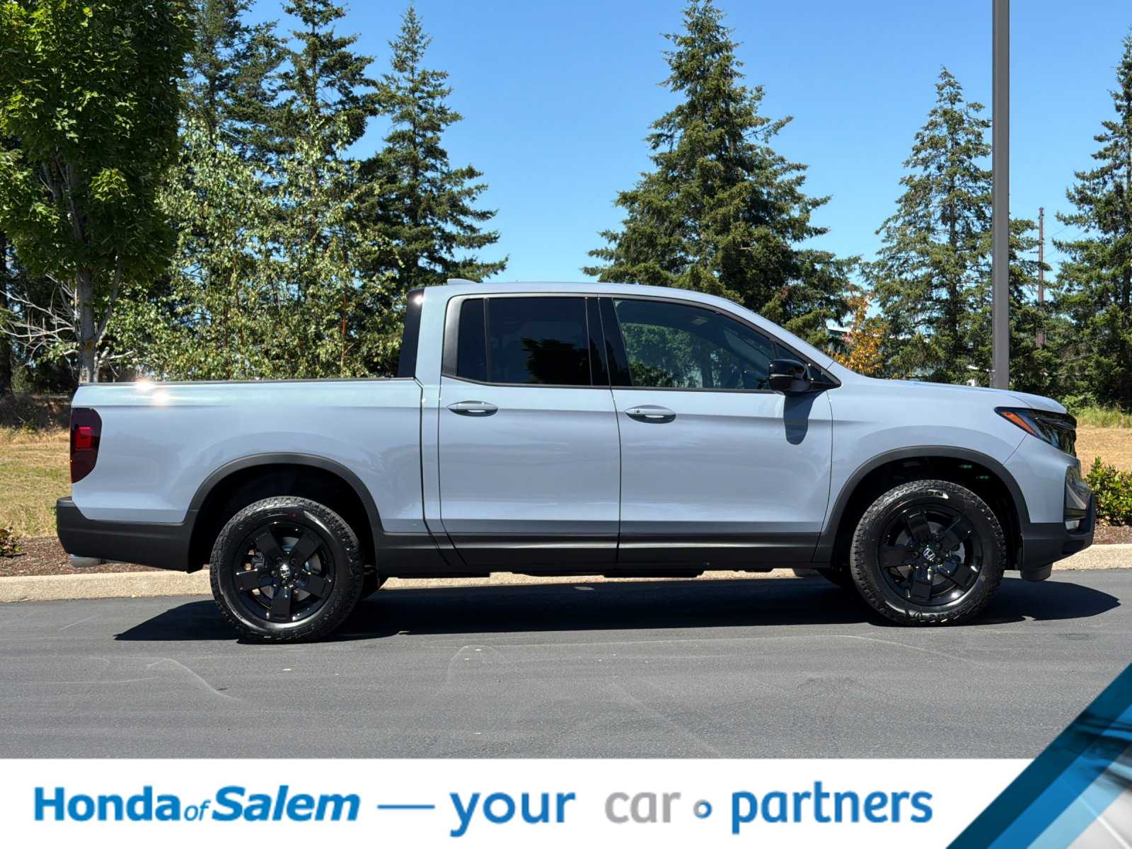 Thumbnail: 2026 Honda Ridgeline - 8