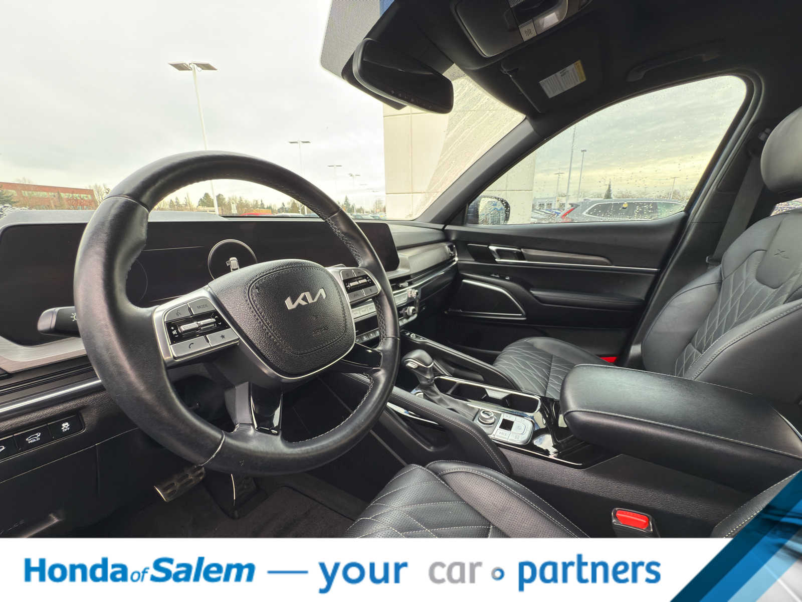 Thumbnail: 2023 Kia Telluride - 2