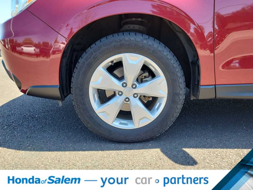 2016 Subaru Forester Premium 8