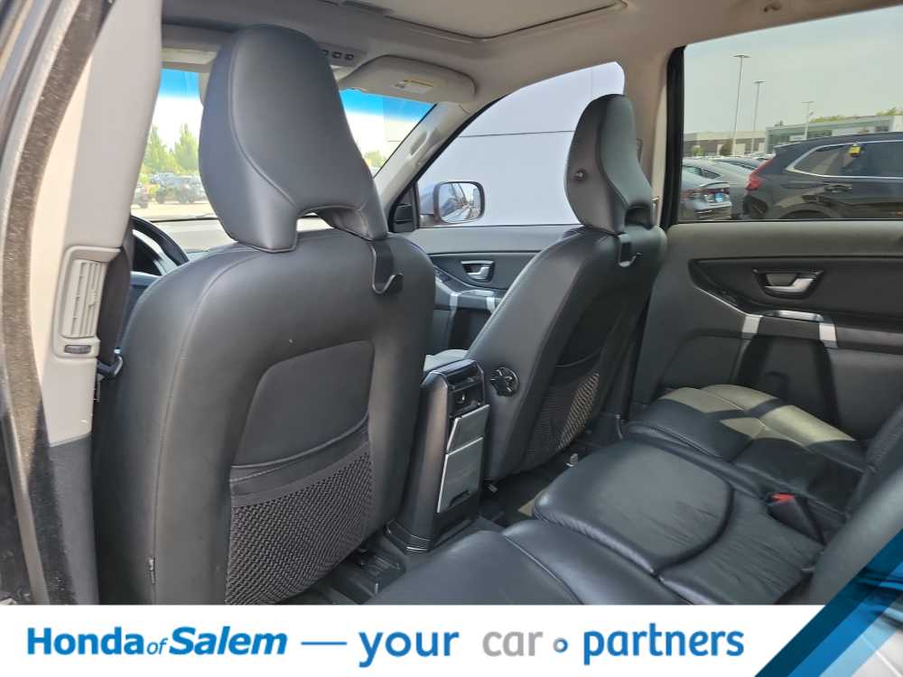 Thumbnail: 2013 Volvo XC90 - 12