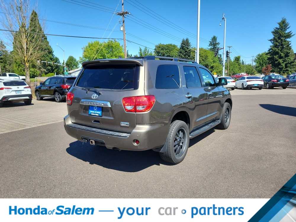 Thumbnail: 2017 Toyota Sequoia - 22