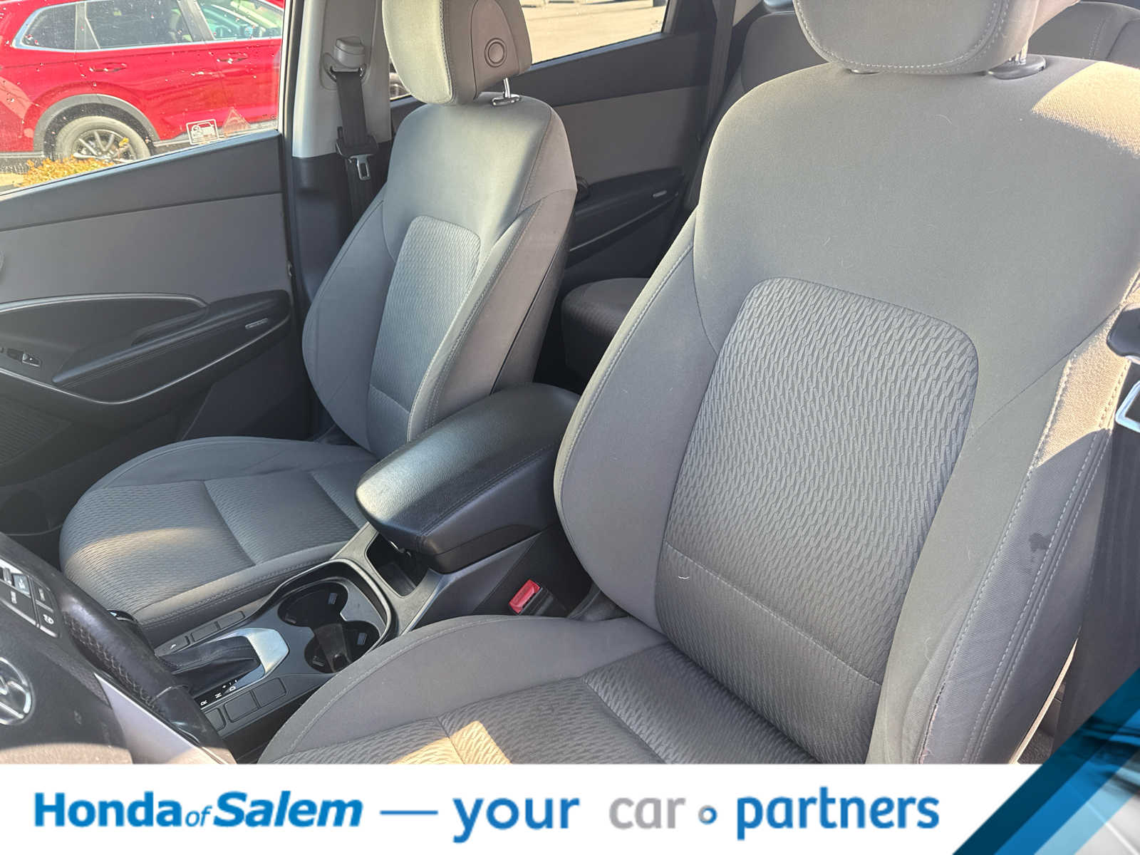 Thumbnail: 2013 Hyundai Santa Fe - 9