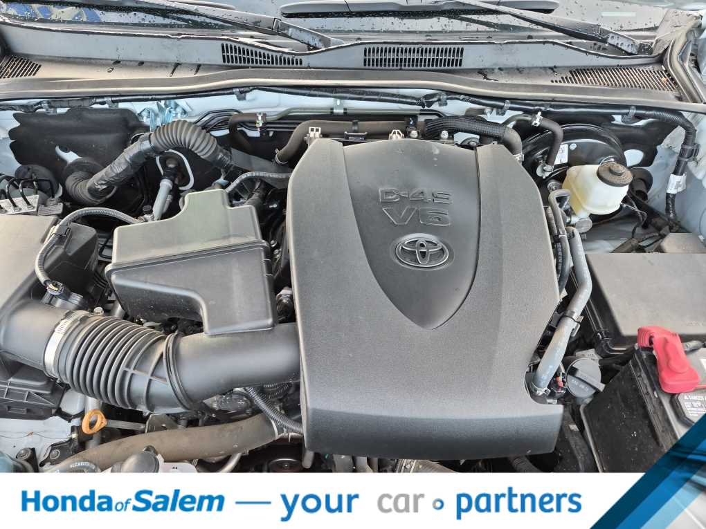 Thumbnail: 2023 Toyota Tacoma - 9