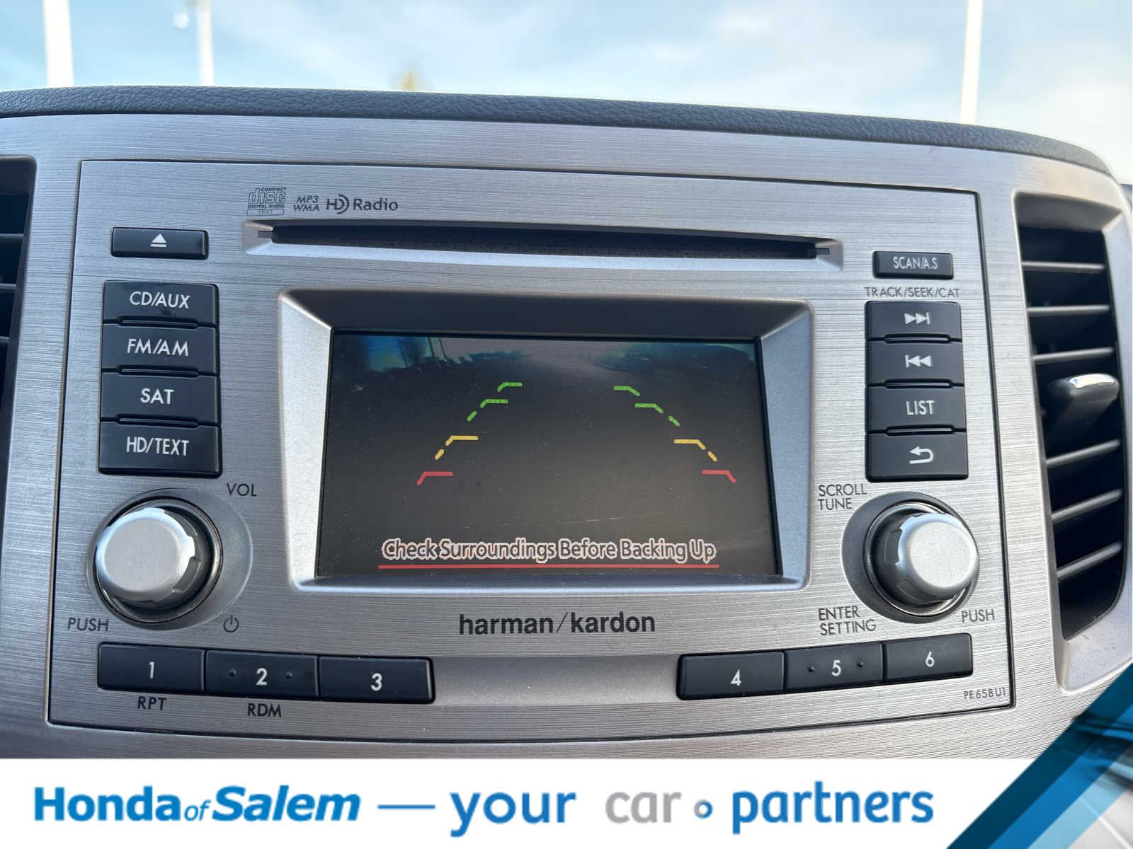 Thumbnail: 2014 Subaru Outback - 21