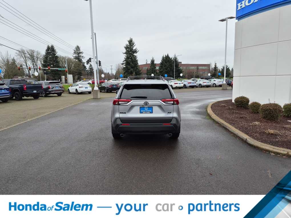 Thumbnail: 2025 Toyota RAV4 - 5