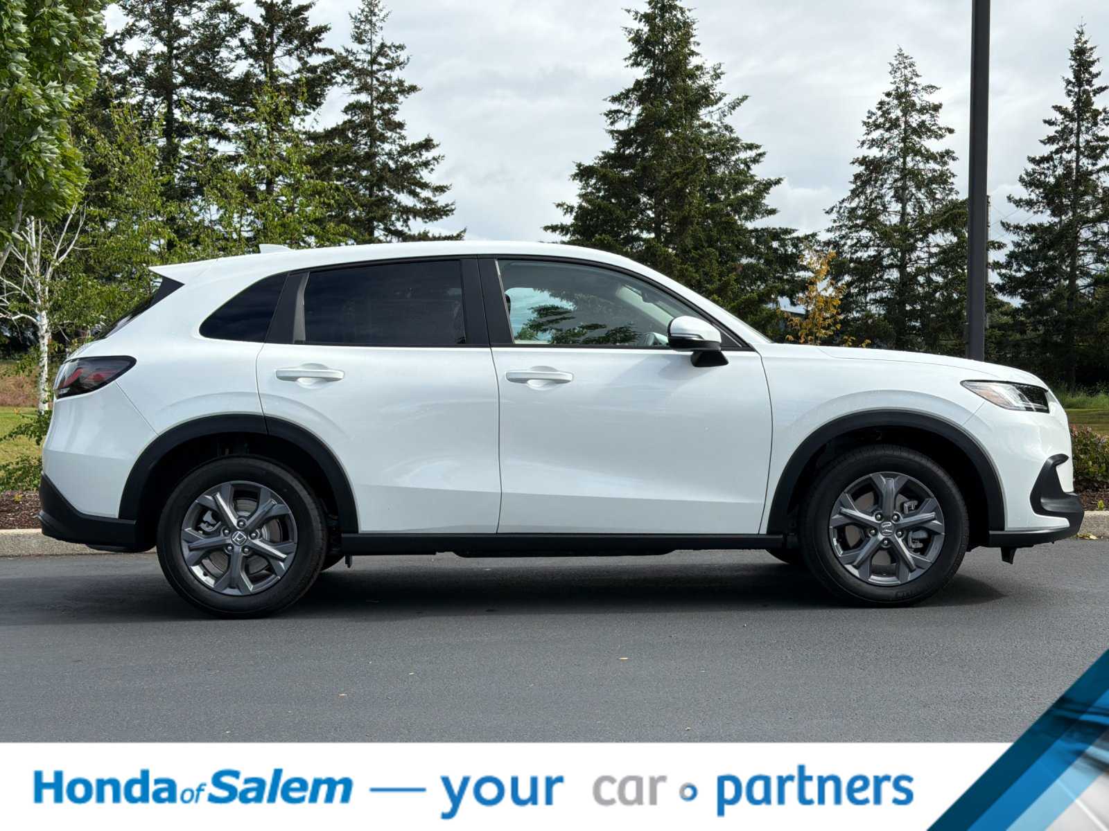 Thumbnail: 2027 Honda HR-V - 8