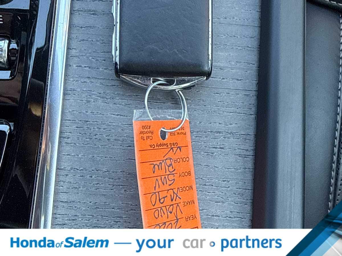 Thumbnail: 2020 Volvo XC90 - 20