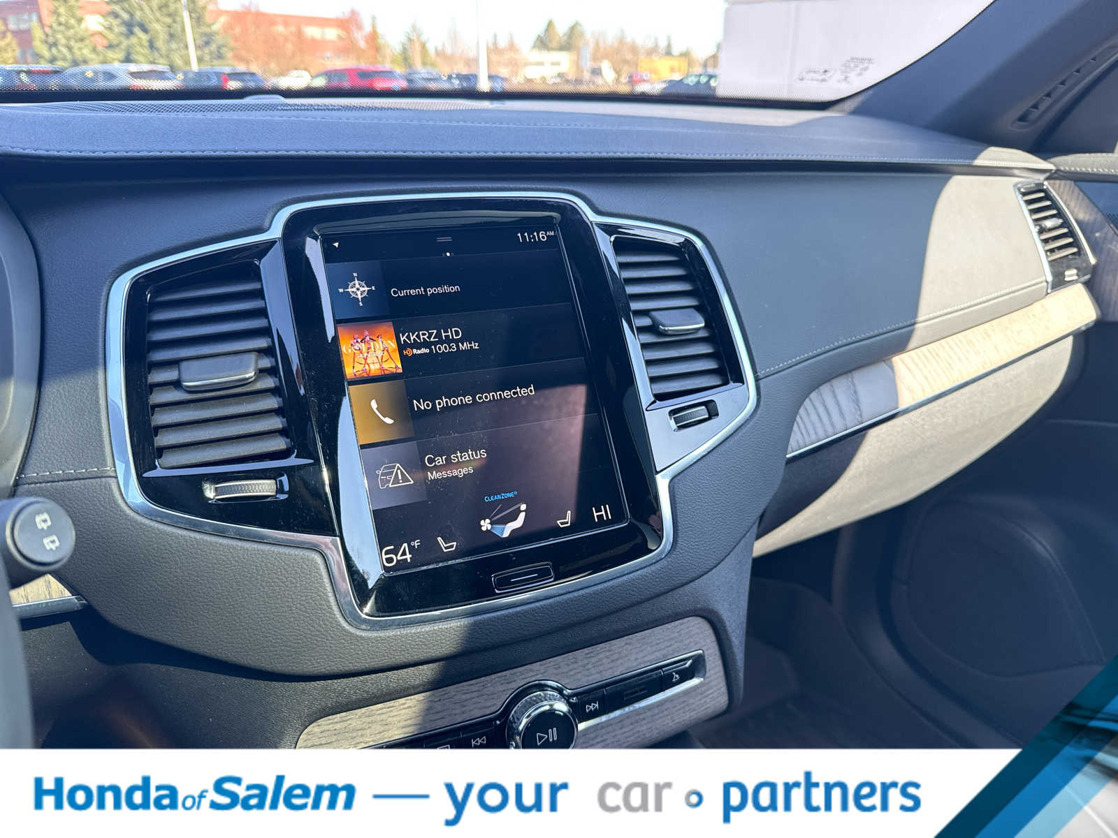 Thumbnail: 2020 Volvo XC90 - 16