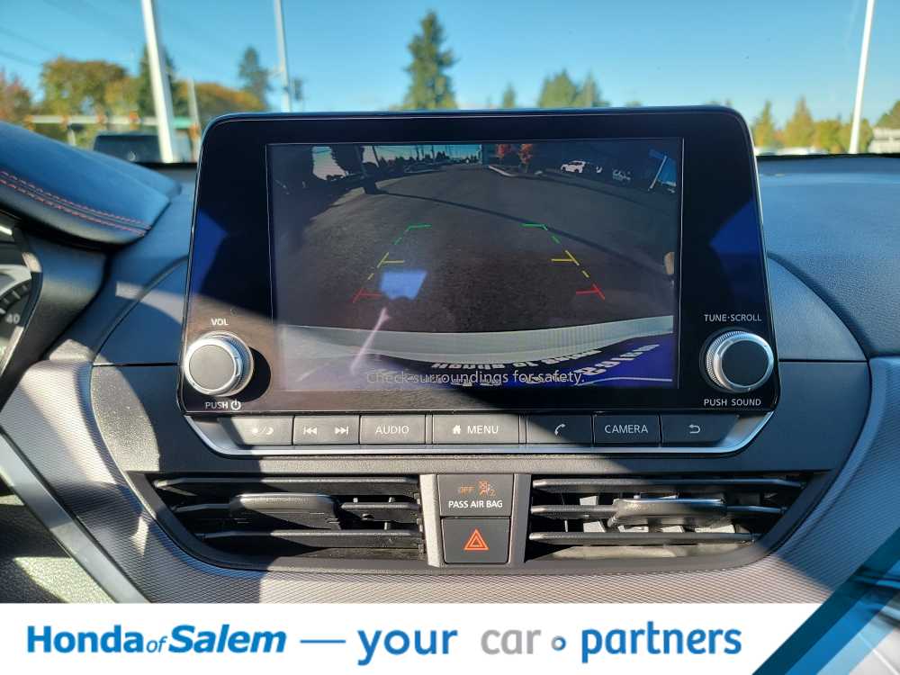 Thumbnail: 2023 Nissan Altima - 25