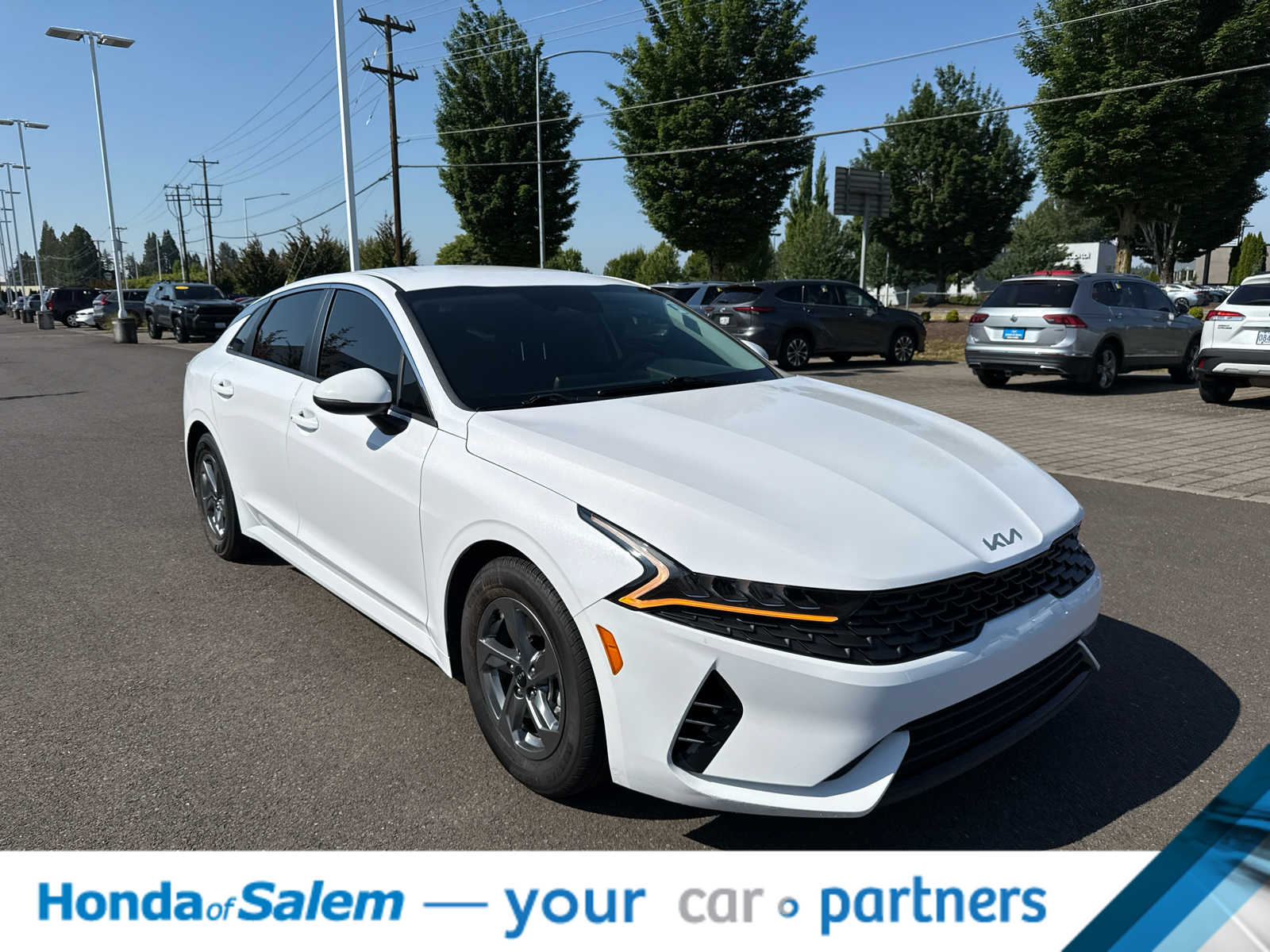 Thumbnail: 2022 Kia K5 - 8