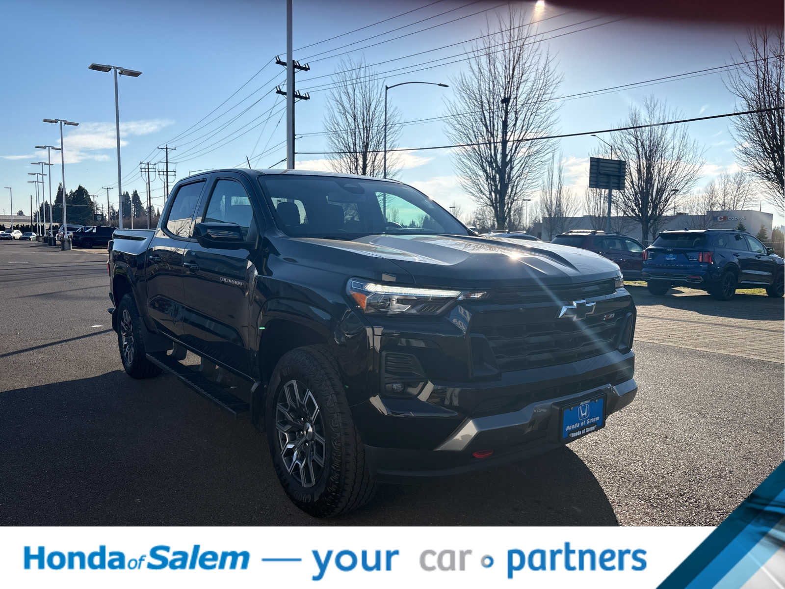 Thumbnail: 2024 Chevrolet Colorado - 8