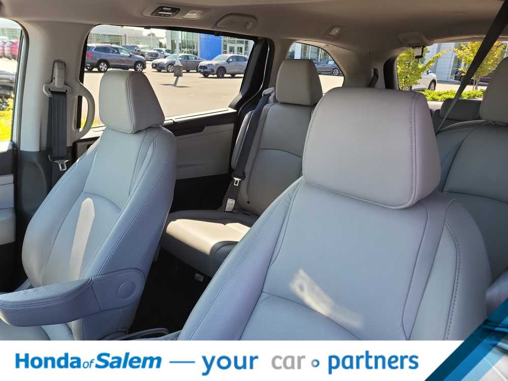 Thumbnail: 2020 Honda Odyssey - 11