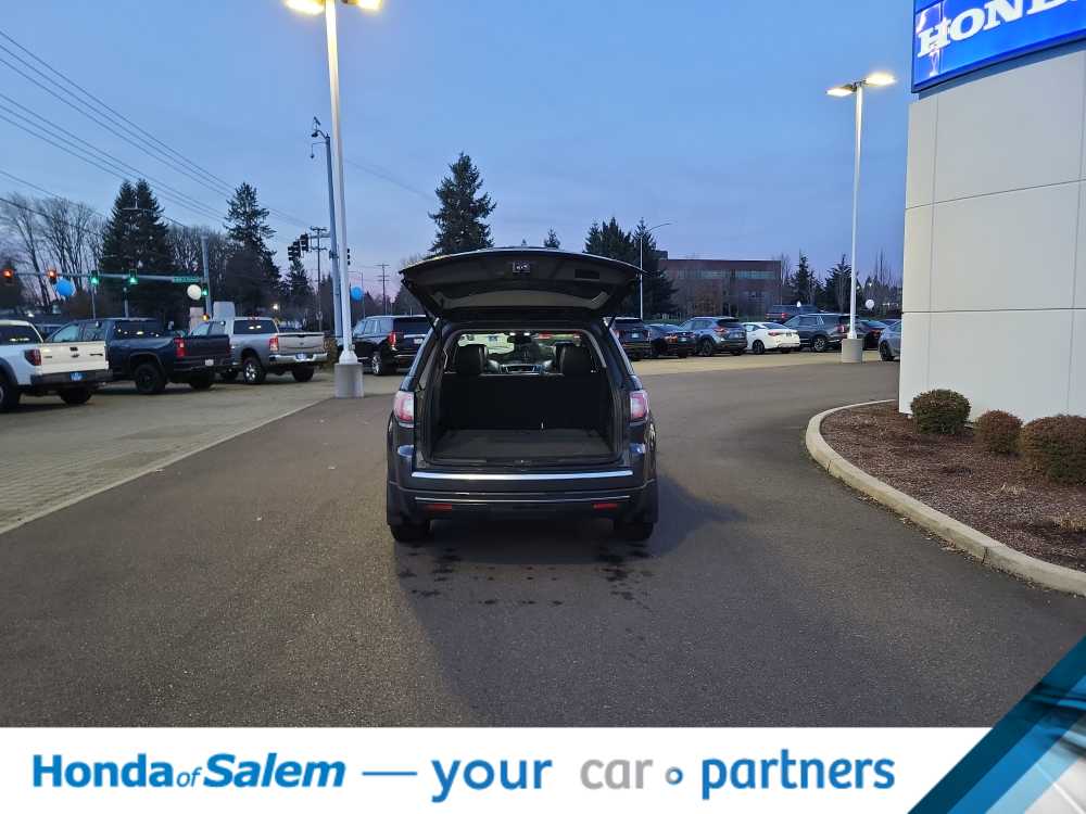 Thumbnail: 2013 GMC Acadia - 19